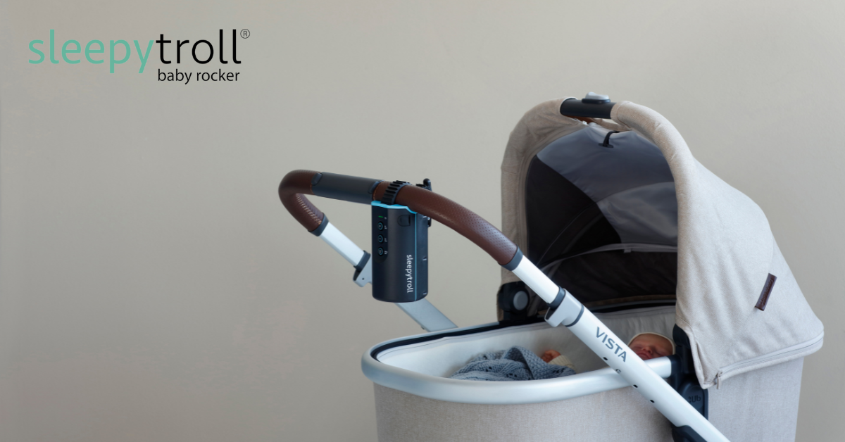 Self swinging top baby chair